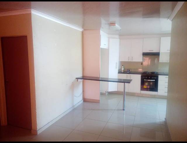 3 BEDROOM PROPERTY TO RENT IN GLEN RIDGE